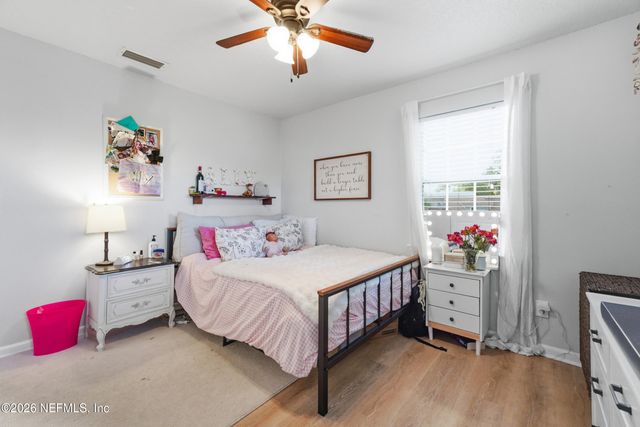 1722 HAMMOCK Circle W, Jacksonville, FL 32225