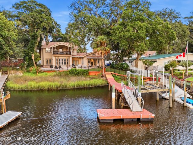 1722 HAMMOCK Circle W, Jacksonville, FL 32225