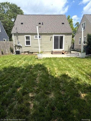 1424 Chapin Avenue, Birmingham, MI 48009