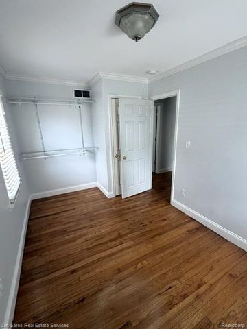 1424 Chapin Avenue, Birmingham, MI 48009