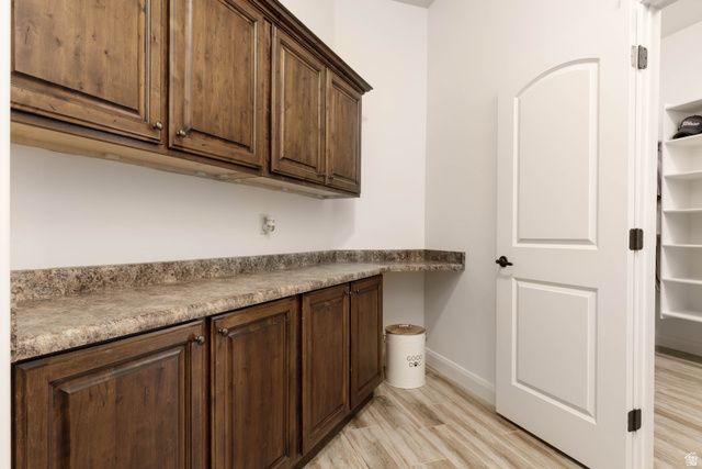 1537 N BLACK LION RD, Washington, UT 84780