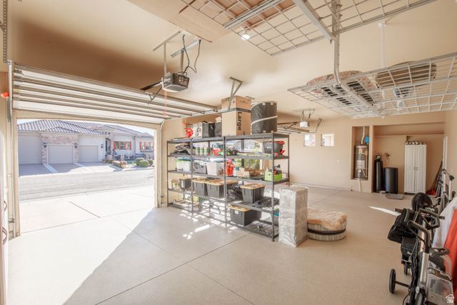 1537 N BLACK LION RD, Washington, UT 84780