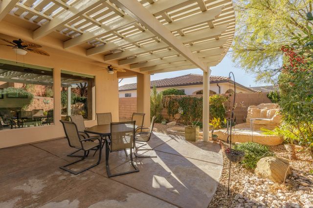 1537 N BLACK LION RD, Washington, UT 84780