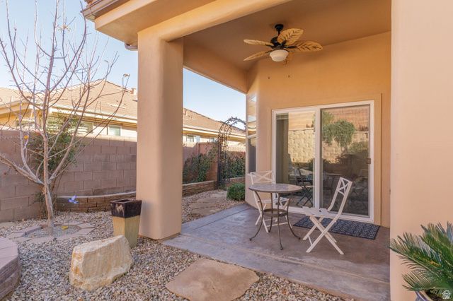 1537 N BLACK LION RD, Washington, UT 84780