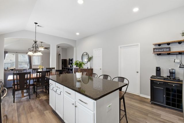 23 Garden Grove Drive, Manvel, TX 77578