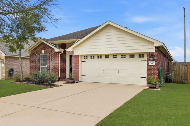 23 Garden Grove Drive, Manvel, TX 77578