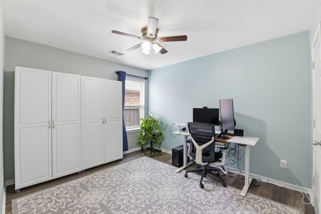 23 Garden Grove Drive, Manvel, TX 77578