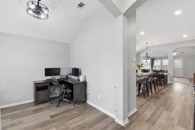 23 Garden Grove Drive, Manvel, TX 77578