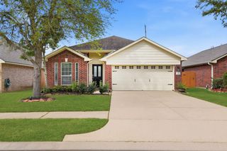23 Garden Grove Drive, Manvel, TX 77578