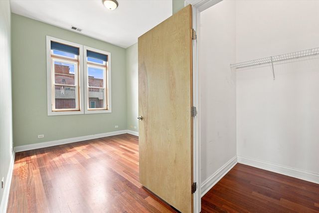 4755 N Washtenaw Avenue 309, Chicago, IL 60625