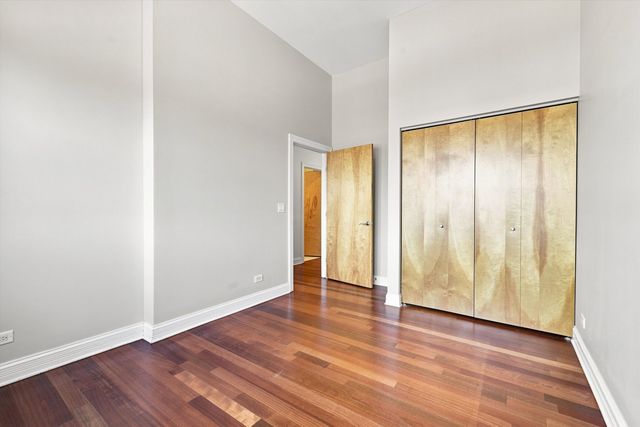 4755 N Washtenaw Avenue 309, Chicago, IL 60625