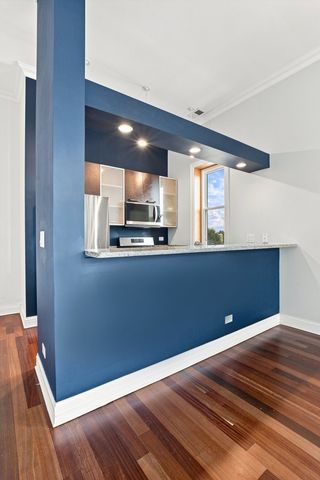 4755 N Washtenaw Avenue 309, Chicago, IL 60625