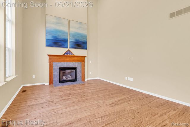 43040 Emerson Way, Novi, MI 48377