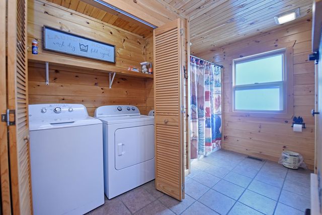 93 Deer Hunter Trail, Blue Ridge, GA 30513