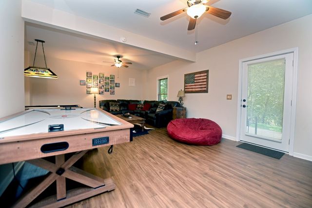 93 Deer Hunter Trail, Blue Ridge, GA 30513