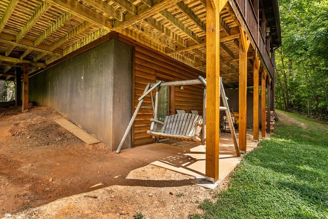 93 Deer Hunter Trail, Blue Ridge, GA 30513