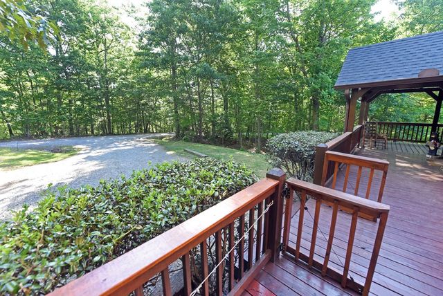 93 Deer Hunter Trail, Blue Ridge, GA 30513