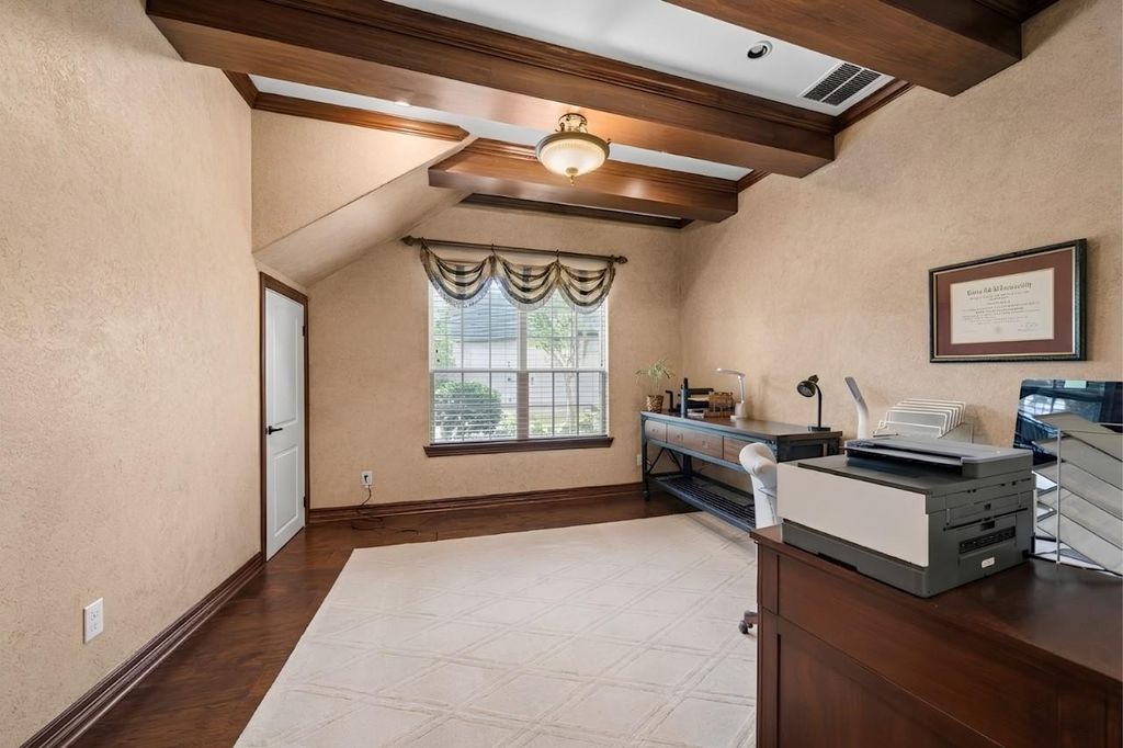 Image 31 of property listing at 5127 Wheaton Park Drive, Sugar Land, TX 77479