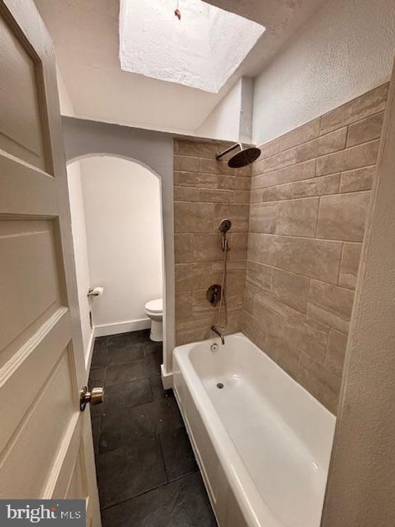 Image 14 of property listing at 1220 N POTOMAC ST, Baltimore, MD 21213