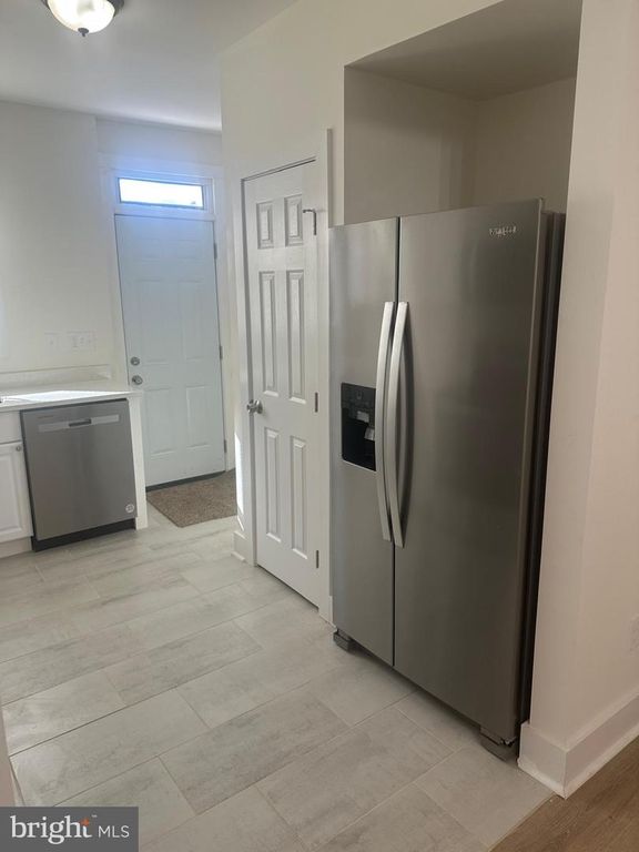 Image 3 of property listing at 1220 N POTOMAC ST, Baltimore, MD 21213