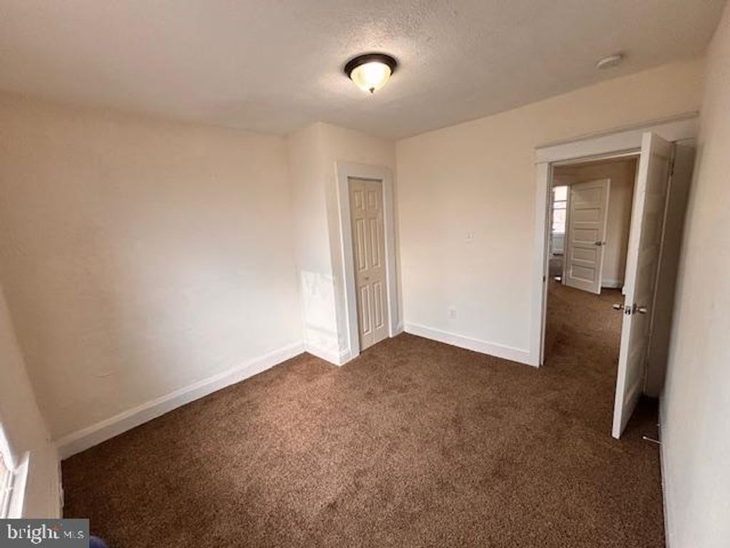 Image 9 of property listing at 1220 N POTOMAC ST, Baltimore, MD 21213