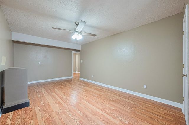 3319 Sycamore Springs Drive, Houston, TX 77339