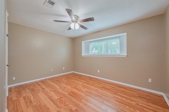3319 Sycamore Springs Drive, Houston, TX 77339