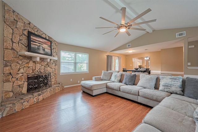 3319 Sycamore Springs Drive, Houston, TX 77339