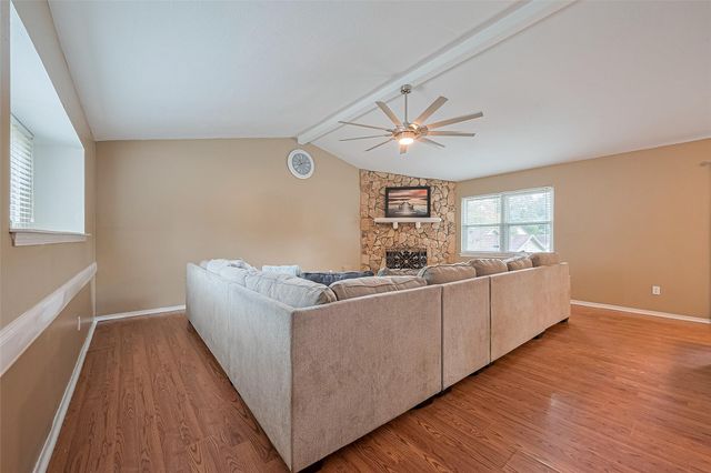 3319 Sycamore Springs Drive, Houston, TX 77339