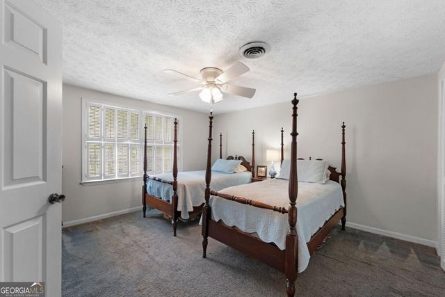 142 Plymouth Drive, Cartersville, GA 30120