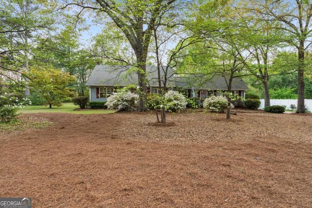 142 Plymouth Drive, Cartersville, GA 30120