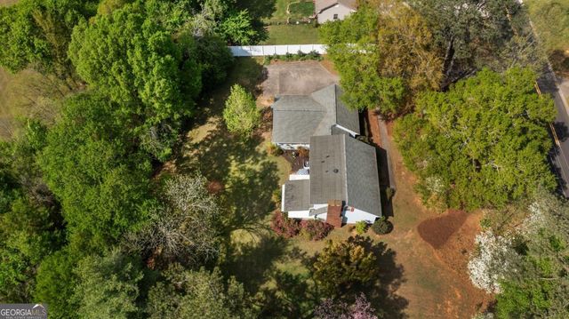 142 Plymouth Drive, Cartersville, GA 30120