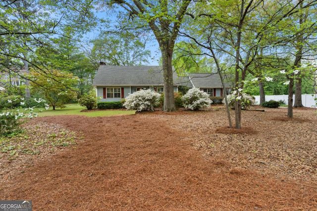 142 Plymouth Drive, Cartersville, GA 30120