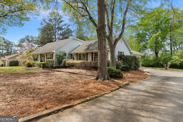 142 Plymouth Drive, Cartersville, GA 30120