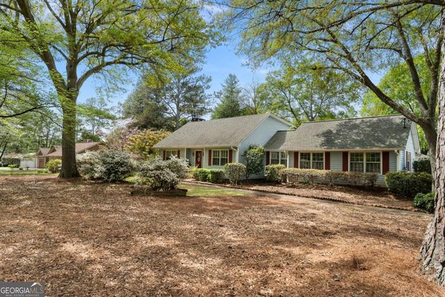 142 Plymouth Drive, Cartersville, GA 30120