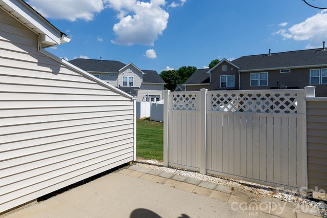 11625 Lioness Street, Charlotte, NC 28273