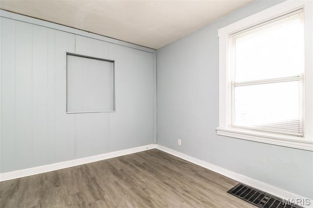 5470 Hamilton Avenue, Jennings, MO 63136