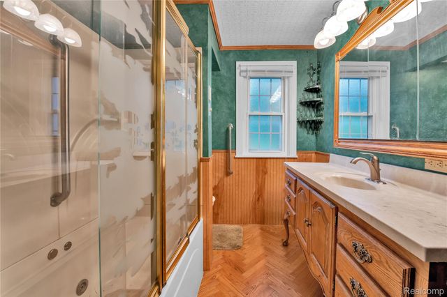 3870 Benstein Road, Commerce Charter Township, MI 48382