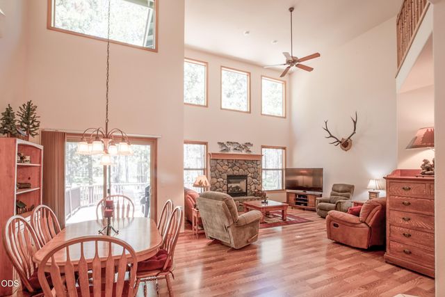55620 Wagon Master Way, Bend, OR 97707