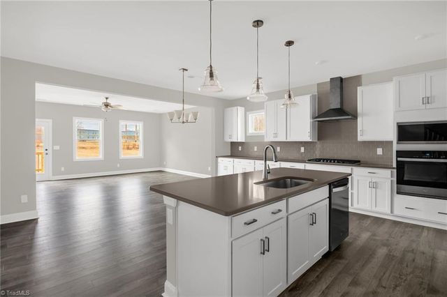 1465 Gunnison Court, Kernersville, NC 27284