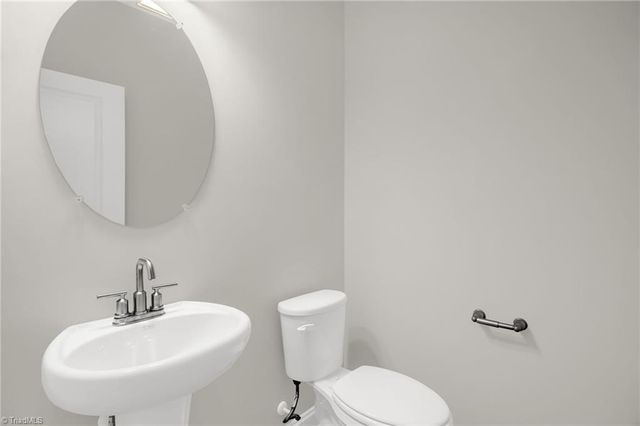 1465 Gunnison Court, Kernersville, NC 27284