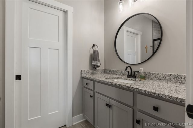 4694 Red Tail Ridge, Jeffersonville, IN 47130