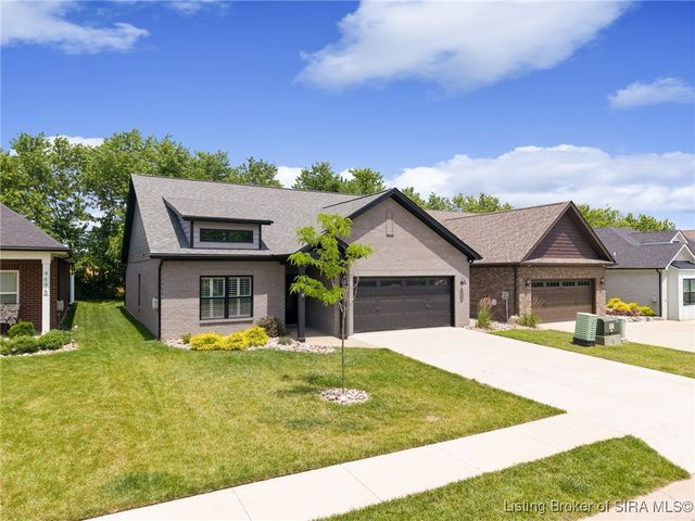 4694 Red Tail Ridge, Jeffersonville, IN 47130