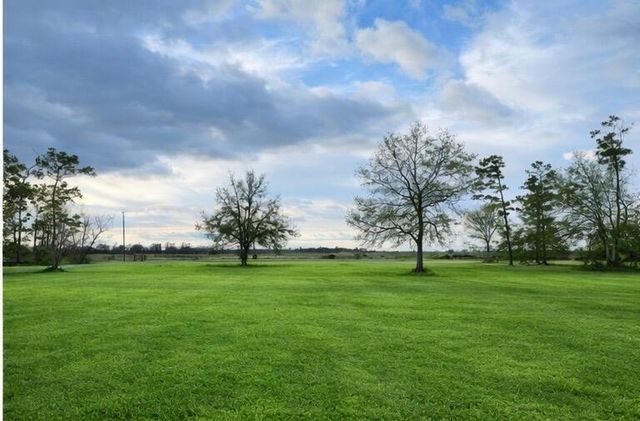 956 Robinson Cutoff, Vinton, LA 70668