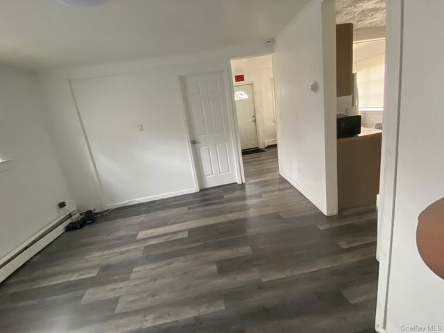 85 Grove Street, Newburgh, NY 12550