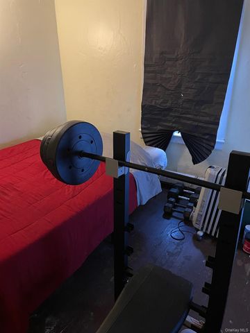 85 Grove Street, Newburgh, NY 12550