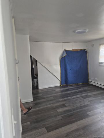 85 Grove Street, Newburgh, NY 12550