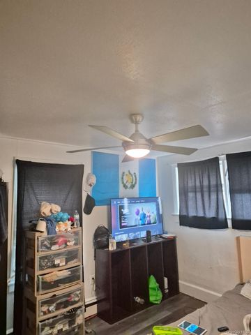 85 Grove Street, Newburgh, NY 12550