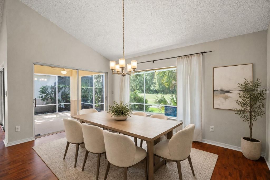 Image 18 of property listing at 6005 FAIRWAY PALMS COURT, Tampa, FL 33647