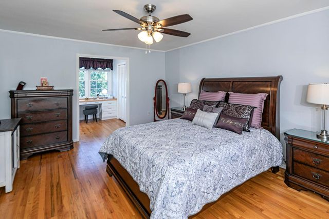 91 HIDDEN LAKE DR, North Brunswick, NJ 08902